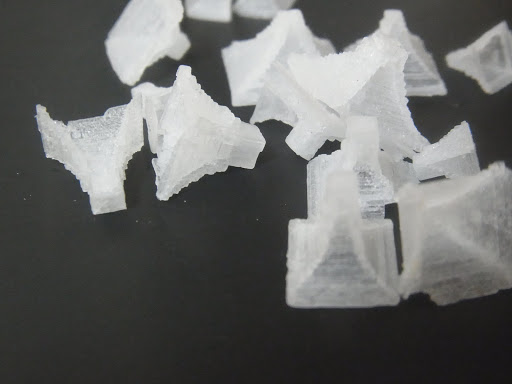 トレミー状（ピラミッド状）