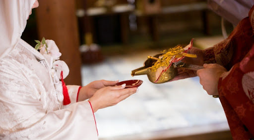 昔は回し飲みが基本？　飲酒儀礼「式三献」