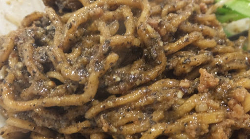 濃厚シビレ汁なし坦々麺