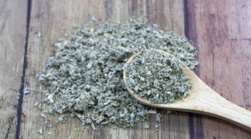 セージを料理に使う