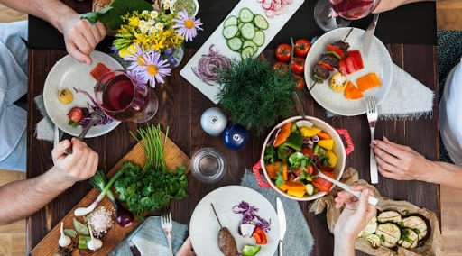 食事を変えれば腸も変わる！