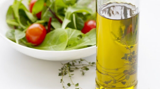 便秘を解消する食べ物は？