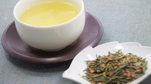 玄米茶とは