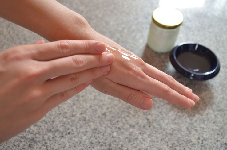 お肌の保湿&紫外線対策に