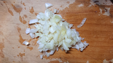 玉ねぎを切る