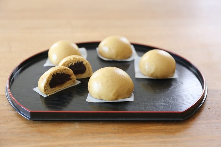 黒糖まんじゅう