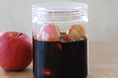 バルサミコ酢のりんご漬け