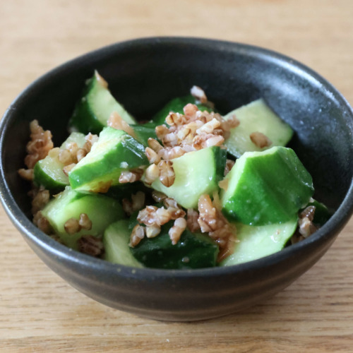 もち麦の和え物