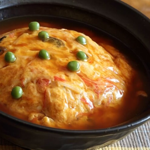 グリーンピースの乗った天津飯