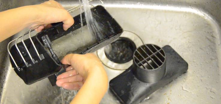 チャンバーとチャフコレクターは水洗い可能