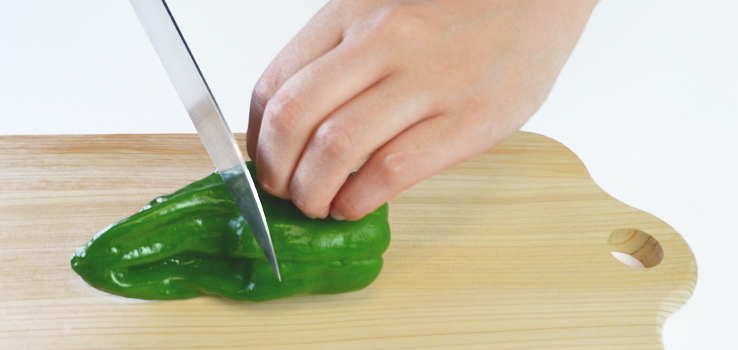 食材は猫手でもつ