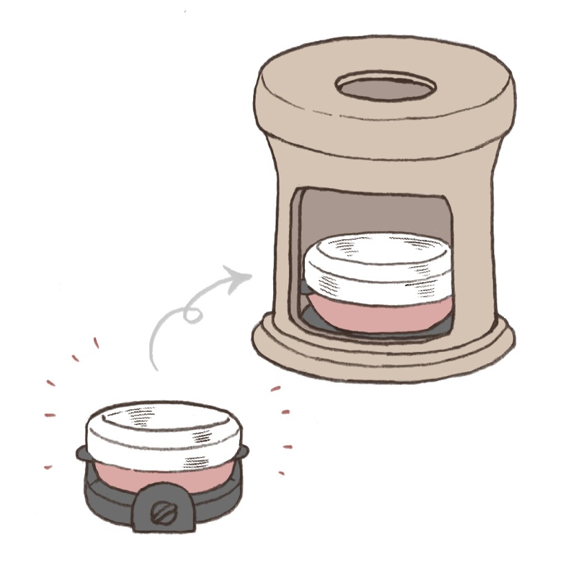 椅子の下に鍋をおく