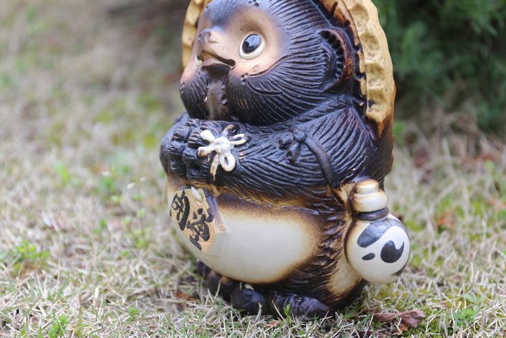 ぽっこりお腹の原因