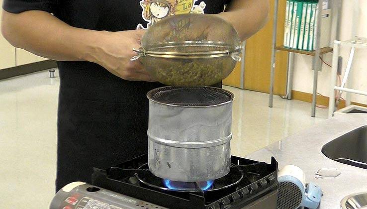 洗った後の欠点豆