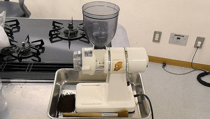 グラインダーで挽いて