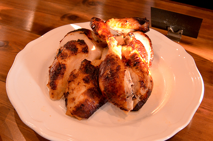 米麹パウダーでマリネした国産丸鶏のロースト