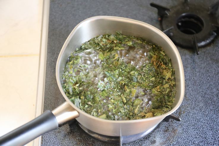 鍋で淹れる場合